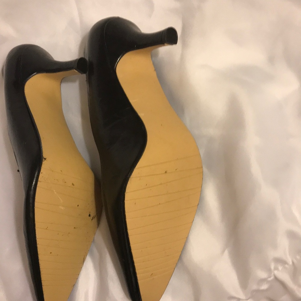 Pumps. - Picture 4 of 5